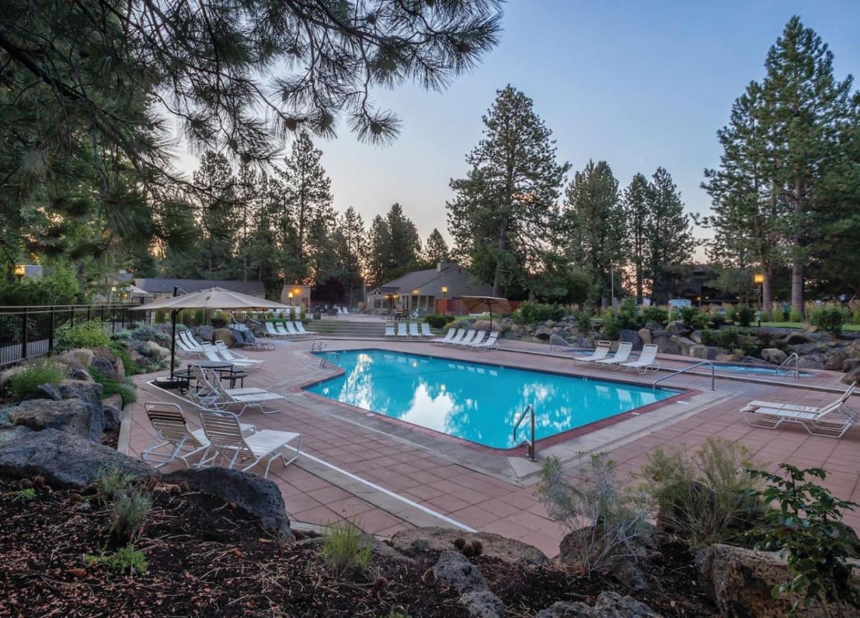 Worldmark Bend Seventh Mountain Resort - St Sleeps Extérieur photo